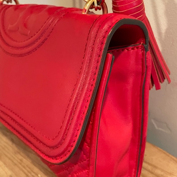 Tory Burch quilted crossbody red bag/shoulder bag/satchel - Picture 9 of 15